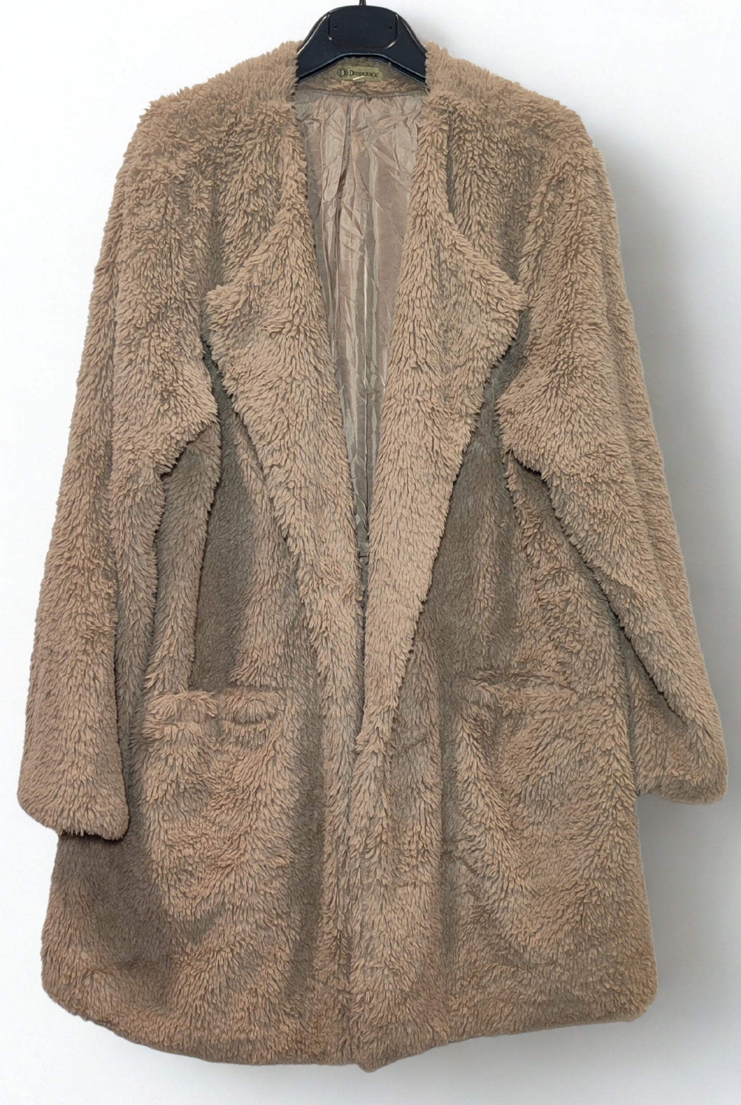 Γούνα DEMOCRACY