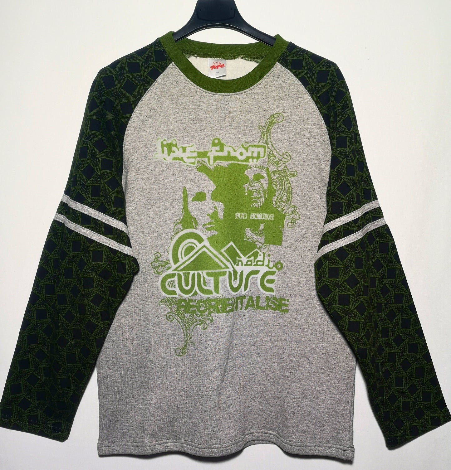 Μπλούζα FUN STRIKE