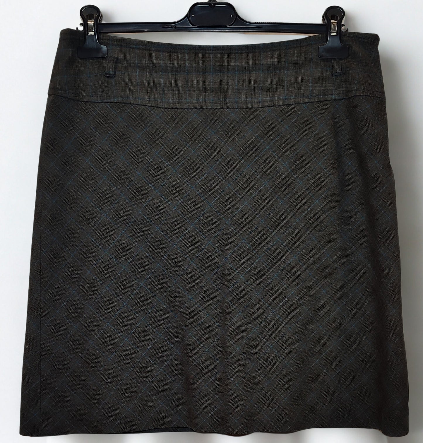 Φούστα s. OLIVER