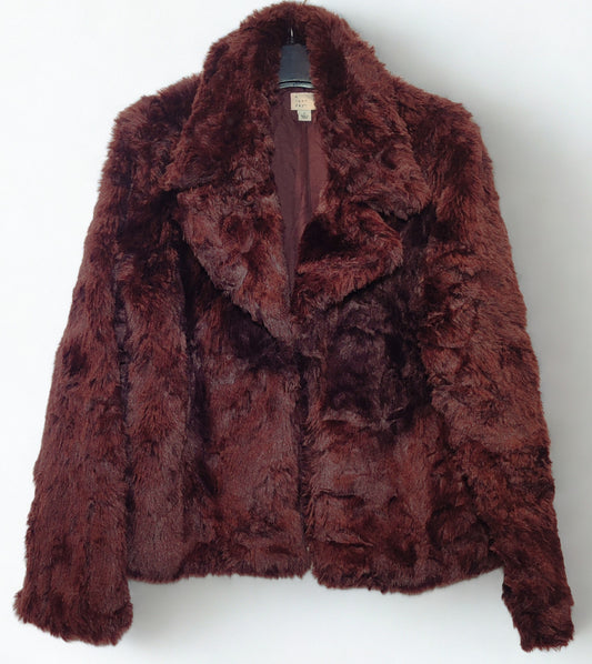 Γούνα A NEW DAY